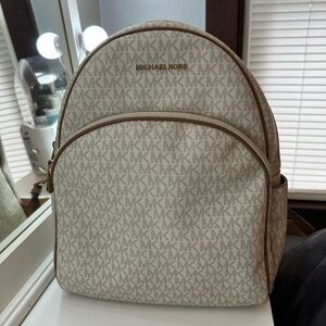 Michael Kors Large Abbey